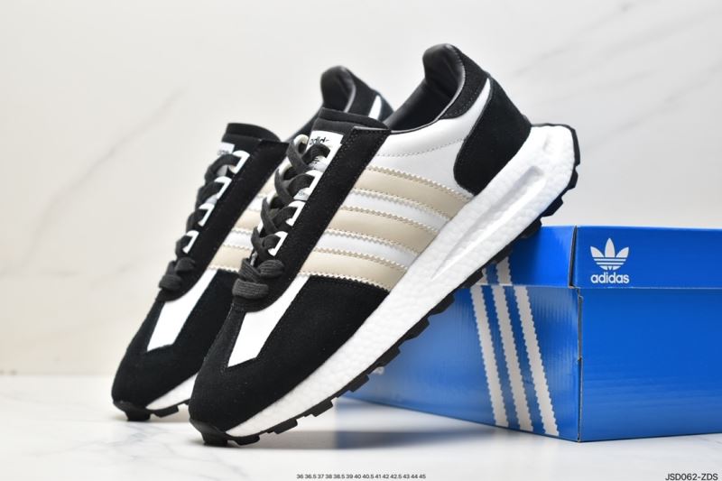 Adidas Sneakers